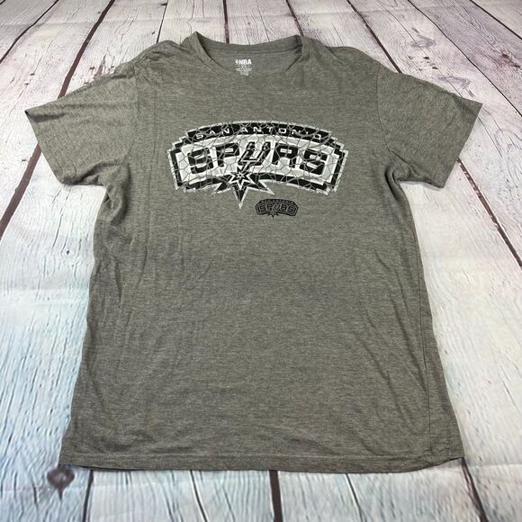 NBA Men's Gray San Antonio Spurs Short Sleeve T-Shirt Size Medium - Picture 1 of 7